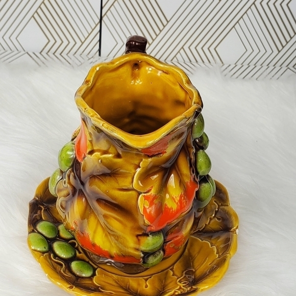 Vintage Nasco Japan Ceramic Pitcher‎ and - Raised Leaves & Saucer Fruit. - Picture 4 of 10
